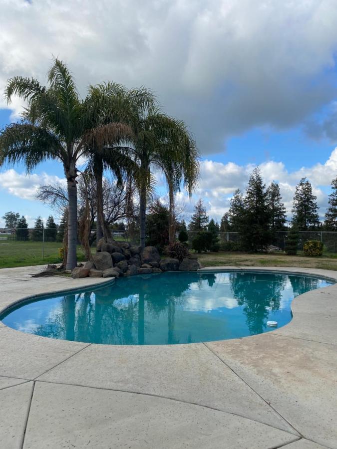 Beautiful Peaceful Desirable Home In Madera Rancho Extérieur photo